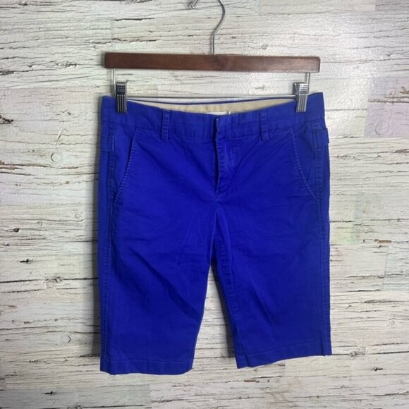 Vince Shorts Womens 2 Blue Bermuda Flat Front  Stretch Beach Costal Nautical - Picture 1 of 8